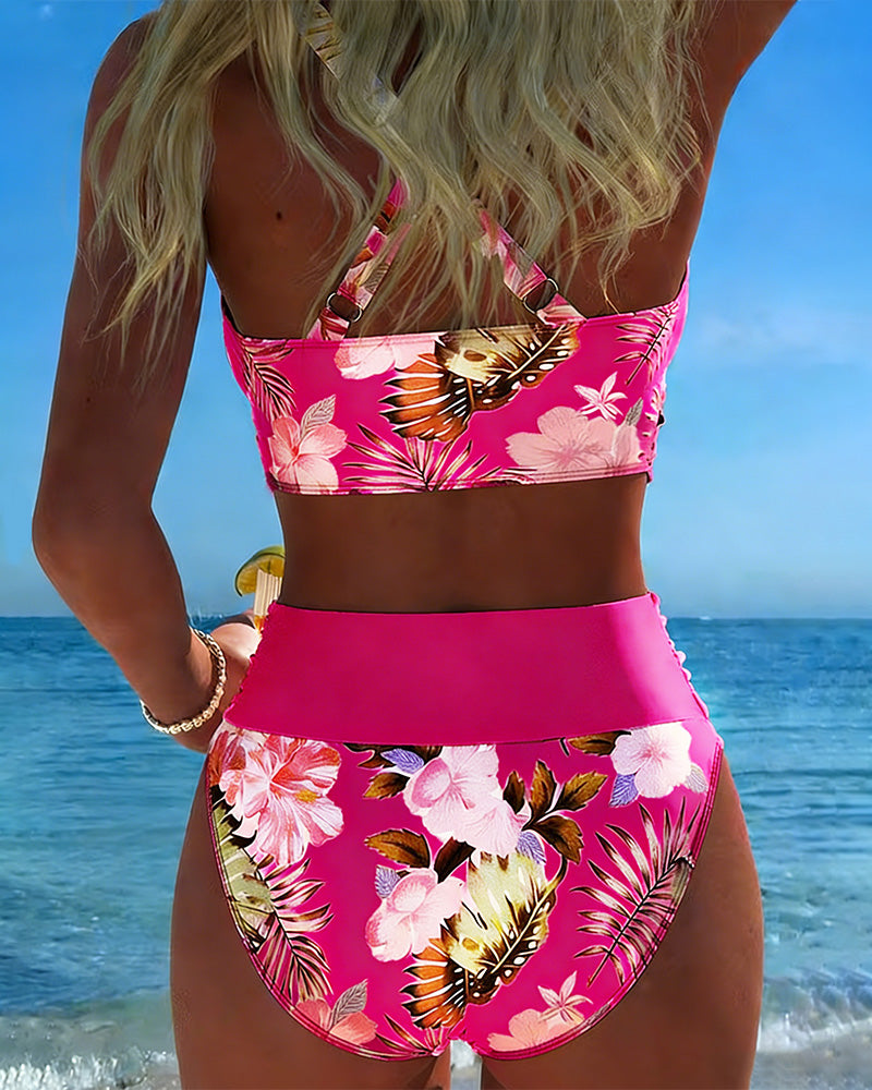 Mariana │ Bikini con estampado floral contrastante y abertura