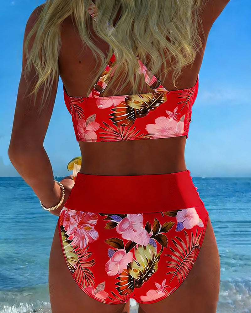 Mariana │ Bikini con estampado floral contrastante y abertura