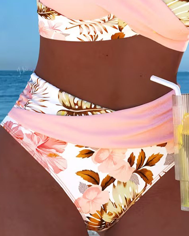 Mariana │ Bikini con estampado floral contrastante y abertura
