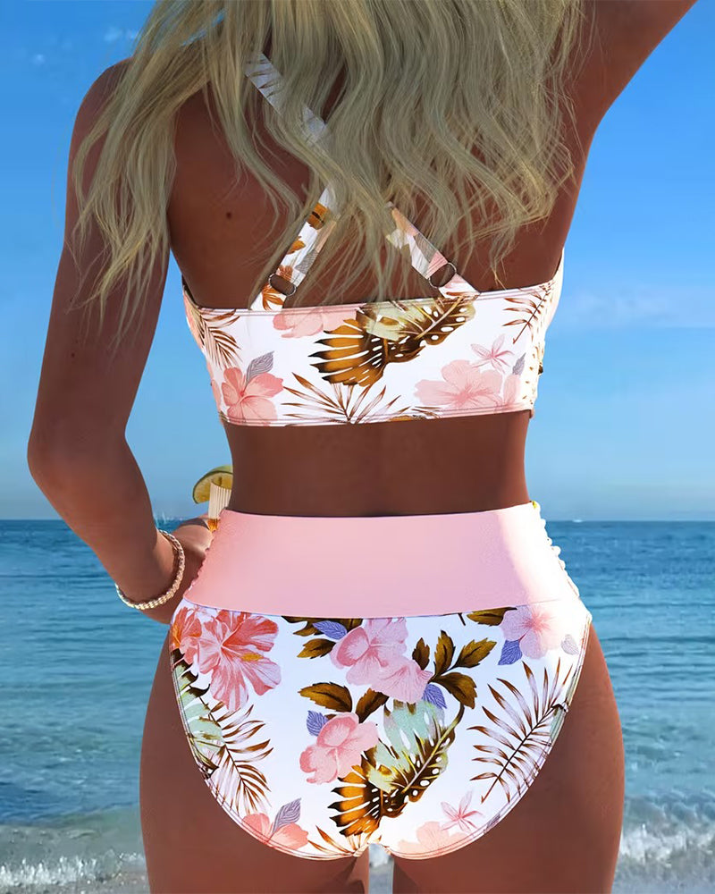 Mariana │ Bikini con estampado floral contrastante y abertura