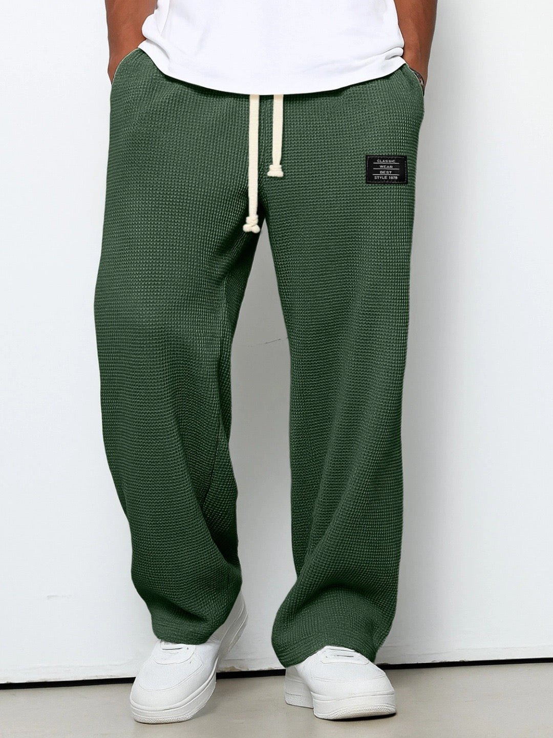 Lorenzo | Pantalón amplio con textura de panal de abeja